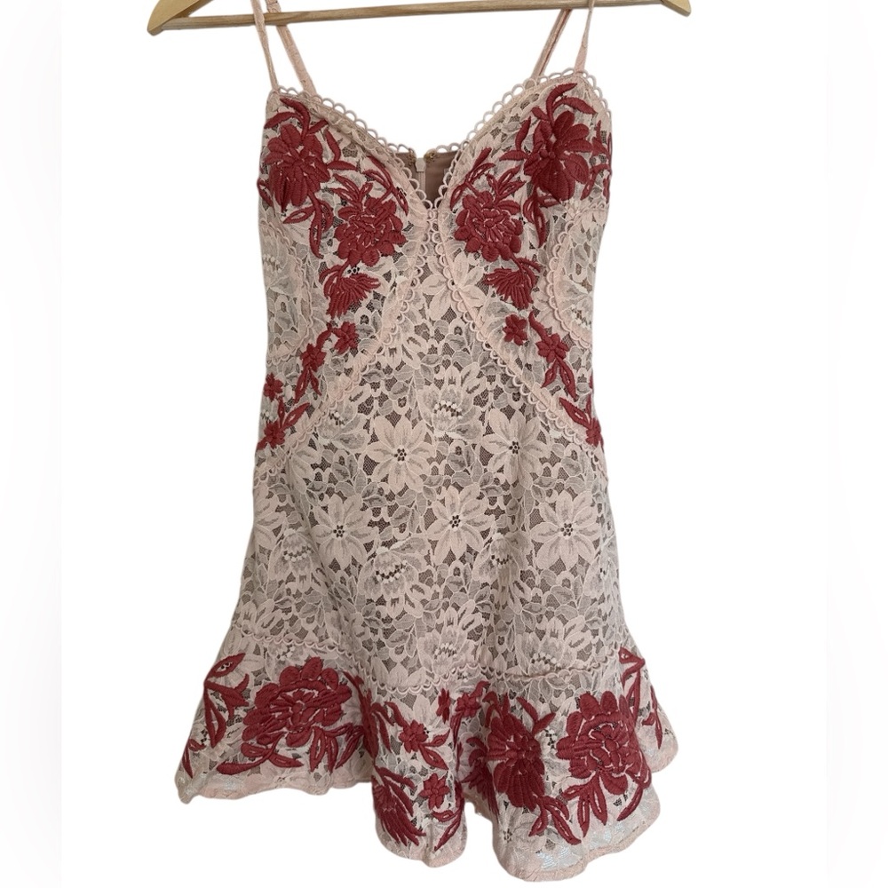 For Love and Lemons peach lace mini dress Size 0 with coral embroidered flowers